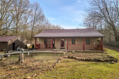 642 Horning Rd, Atwater, OH, 44201-9789 | Card Image