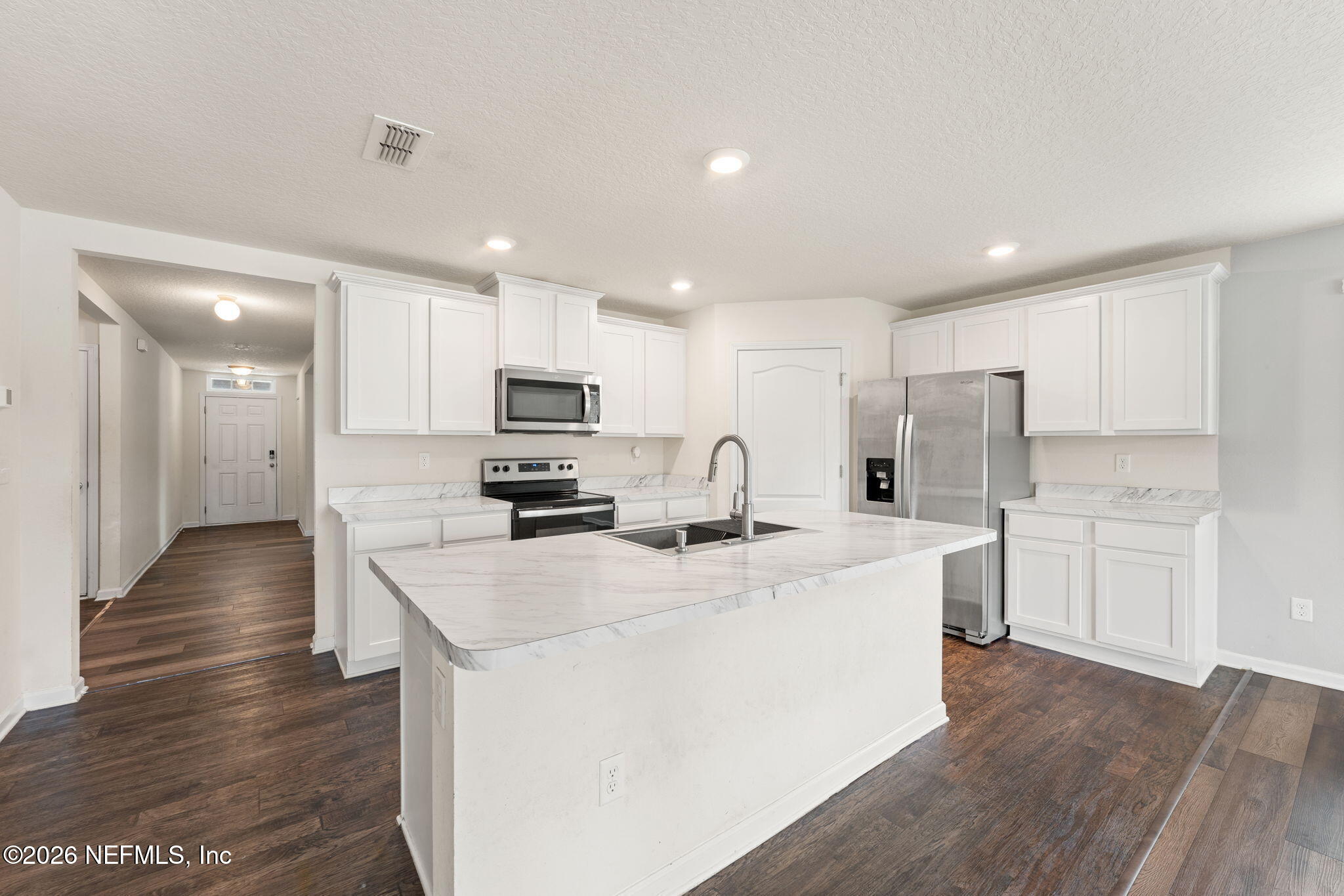 Residential in Middleburg 2