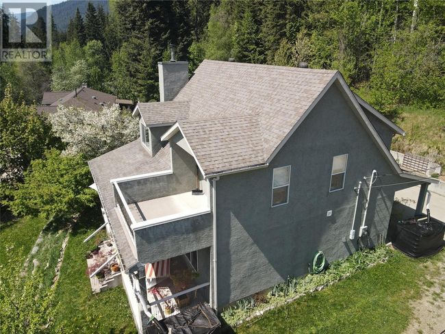 3829 Aaron Rd, House other with 2 bedrooms, 2 bathrooms and 3 parking in Bonnington BC | Image 41