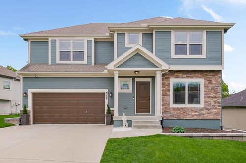 4325 Ne 85th Ter, Kansas City, MO, 64156-1207 | Card Image