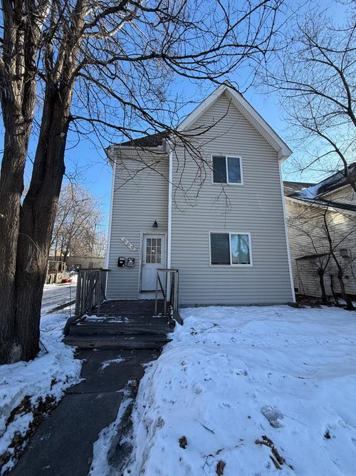 669 Old Highway 8 Nw, New Brighton, MN, 55112-2761 | Card Image