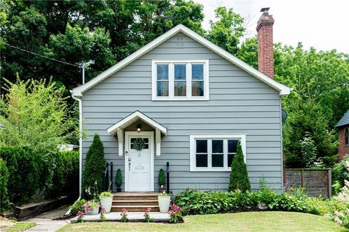 71 Creighton Rd, Dundas, ON, L9H6E3 | Card Image