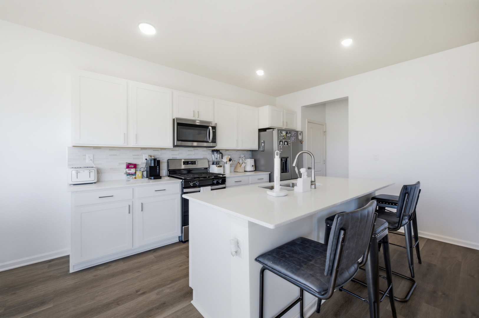 Residential Lease in Pingree Grove 3