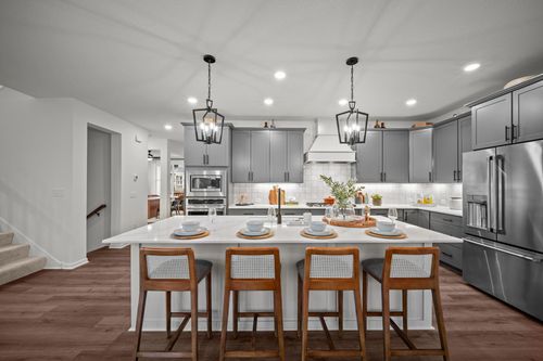 6170 60th Place N, Plymouth, MN, 55446 | Card Image