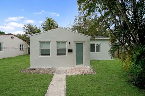 2431 Coolidge St, Hollywood, FL, 33020-2336 | Card Image