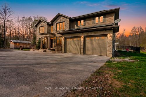 758335 Girl Guide Road, Georgian Bluffs, ON, N4K5N7 | Card Image