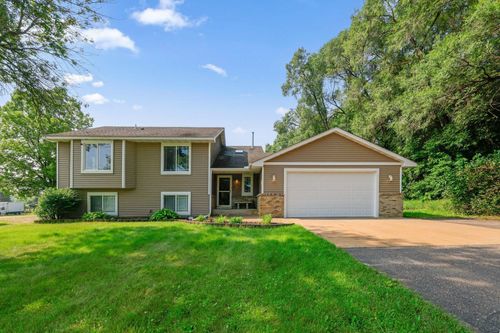 7230 175th Ave Nw, Ramsey, MN, 55303-3039 | Card Image