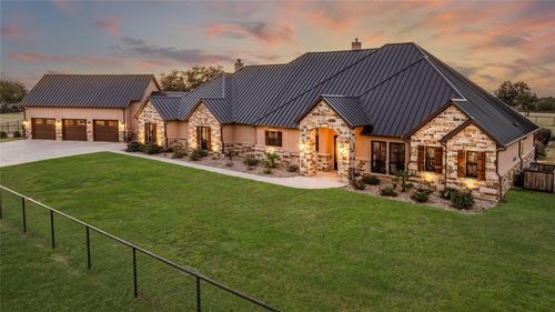 1704 Silverado Dr, Weatherford, TX, 76087-0410 | Card Image