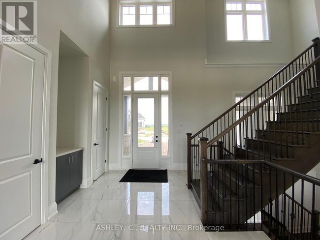 48 William Crisp Dr, House other with 4 bedrooms, 4 bathrooms and 12 parking in Alton ON | Image 4