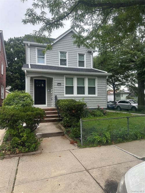 243-61 Mayda Road, New York, NY, 11422 | Card Image
