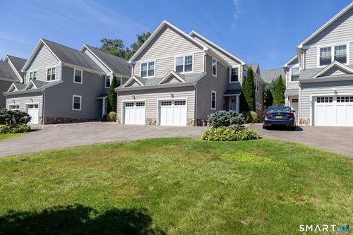 b-65 Aiken Street, Norwalk, CT, 06851 | Card Image