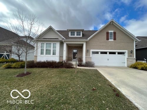 16200 Natures Way, Westfield, IN, 46074-5203 | Card Image