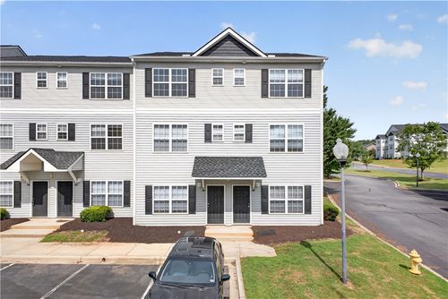 116 E University Village Dr, Central, SC, 29630-4908 | Card Image
