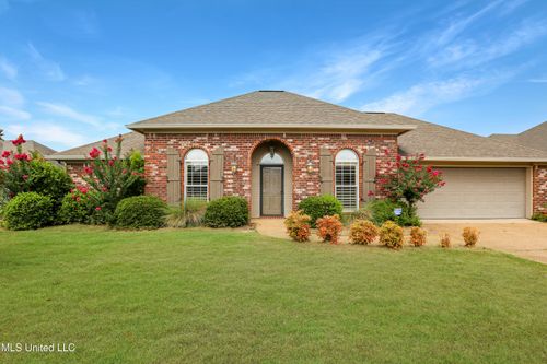 714 Clubhouse Dr, Pearl, MS, 39208-9504 | Card Image