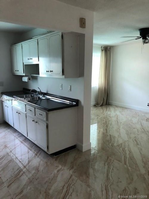 5-1715 Wiley St, Hollywood, FL, 33020-6577 | Card Image