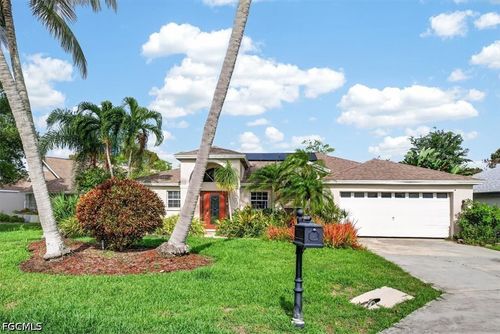 1145 Moon Lake Dr, NAPLES, FL, 34104-6606 | Card Image