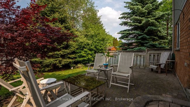 7 Fletcher Crt, House other with 5 bedrooms, 3 bathrooms and 3 parking in Guelph ON | Image 36