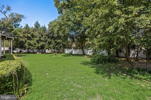 327 Cinnaminson Avenue, Palmyra, NJ, 08065 | Card Image