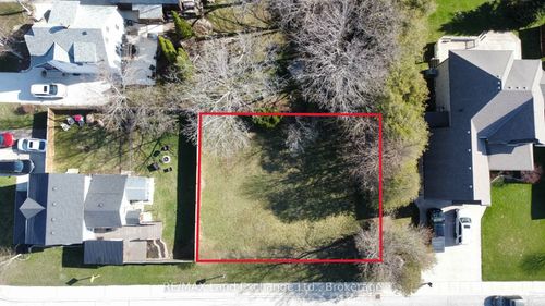 371 St Albert St, Kincardine, ON, N2Z | Card Image