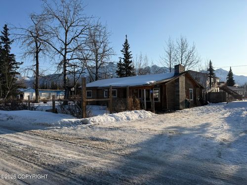 3655 S Juniper St, Palmer, AK, 99645-8515 | Card Image