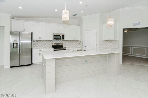 unit-2523-5428 Double Eagle Cir, Ave Maria, FL, 34142-5217 | Card Image