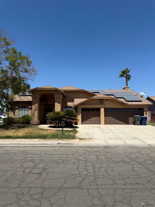 3698 W 14th Pl, Yuma, AZ, 85364-4189 | Card Image