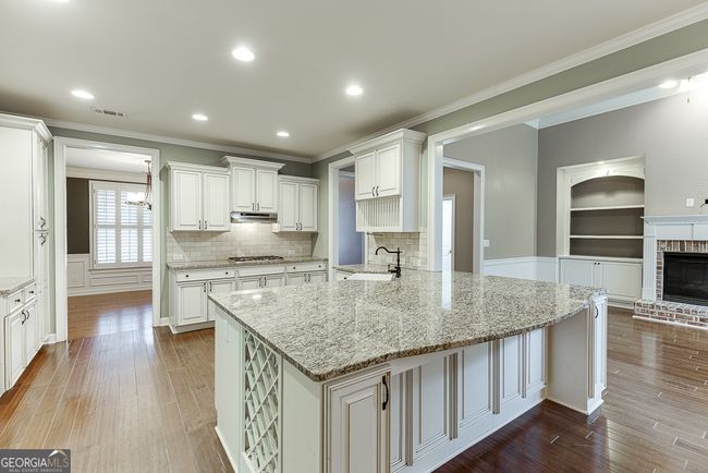 7056 Dove Point Ln, House other with 4 bedrooms, 3 bathrooms and null parking in Hoschton GA | Image 12