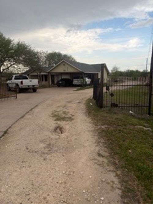 8000 Margo Cove, Buda, TX, 78610 | Card Image