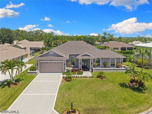 2035 Castle Garden Ln, NAPLES, FL, 34110-1093 | Card Image