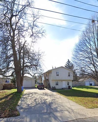 2223 W Jolly Road, Home with 0 bedrooms, 2 bathrooms and null parking in Lansing MI | Image 2