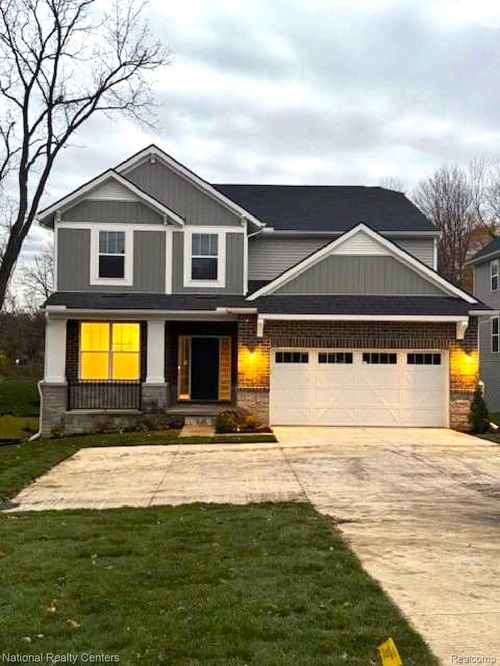 6978 Colony Dr, West Bloomfield, MI, 48323-1118 | Card Image