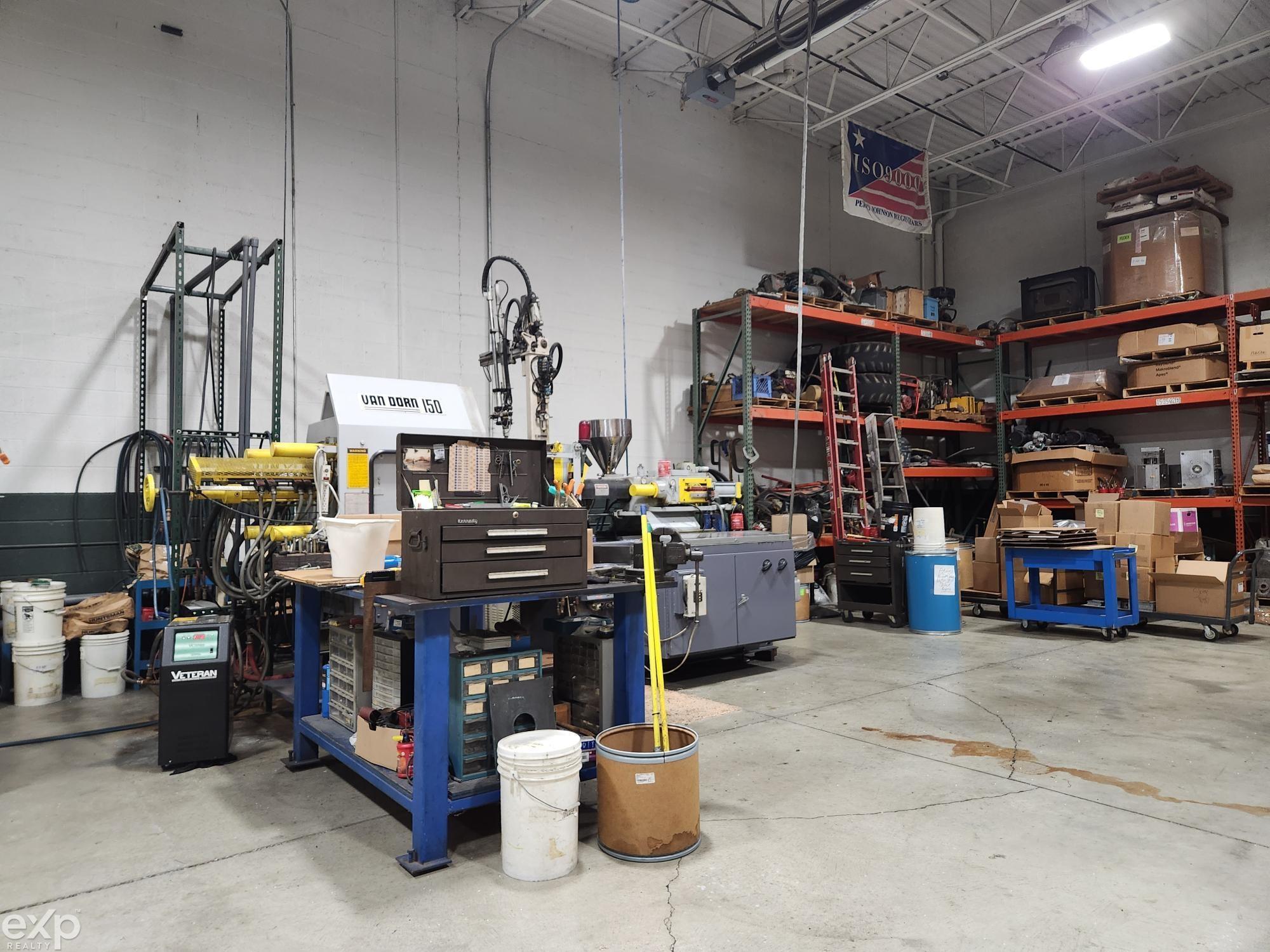 Business Opportunity in Chesterfield Township 3
