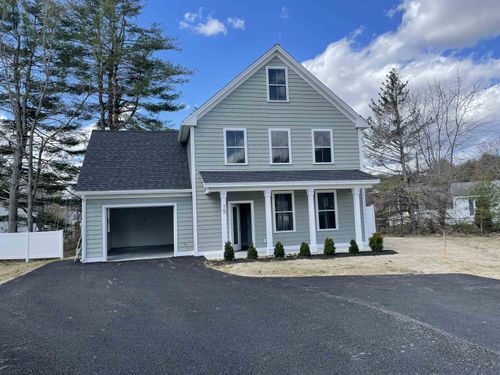 15 Copper Drive, Dover, NH, 03820 | Card Image