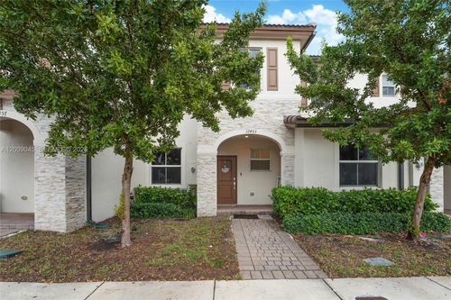 12453 Nw 23rd Ct, Miami, FL, 33167-1569 | Card Image