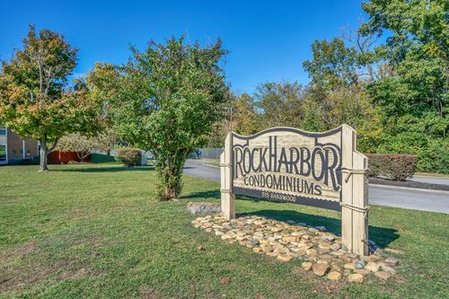 69-515 Basswood Ave, Nashville, TN, 37209-1687 | Card Image