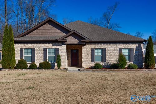 119 Fawn Brook Drive, Hazel Green, AL, 35750 | Card Image