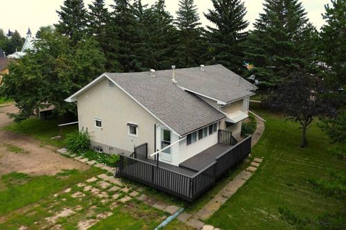 4818 51 Street, Bashaw, AB, T0B0H0 | Card Image