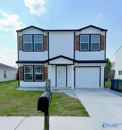 226 Dormont Dr Ne, Huntsville, AL, 35810-1087 | Card Image