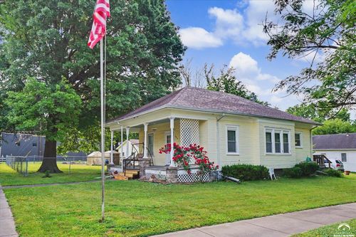 404 E Wilson St, Ottawa, KS, 66067-1733 | Card Image