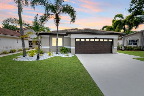 414 Sw 177th Ave, Pembroke Pines, FL, 33029-4000 | Card Image