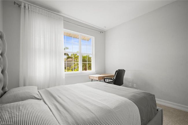 28041 Captiva Shell Loop, House other with 3 bedrooms, 4 bathrooms and 3 parking in BONITA SPRINGS FL | Image 14