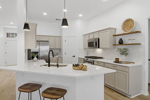 1012 Klondike Loop, Round Rock, TX, 78665-2838 | Card Image