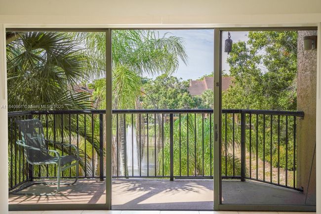 APT-304 - 9033 Wiles Rd, Condo with 2 bedrooms, 2 bathrooms and null parking in Coral Springs FL | Image 23