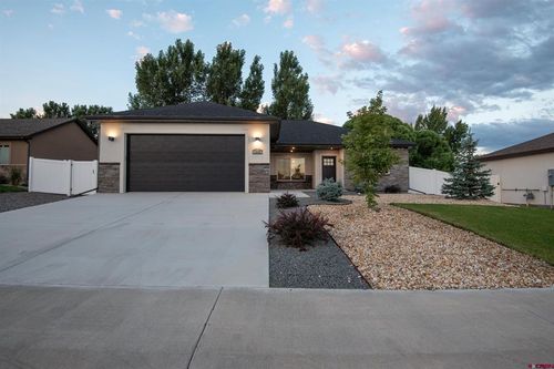 1806 Galaxy Dr, Montrose, CO, 81401-7150 | Card Image