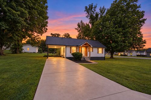 100 Brook Dr, Dickson, TN, 37055-1059 | Card Image