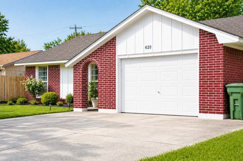 420 Price Dr, Lewisville, TX, 75067-4433 | Card Image