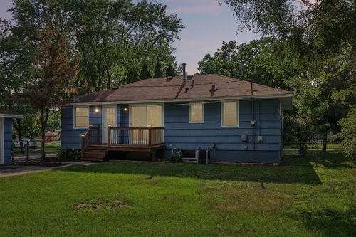 11341 Palm St Nw, Coon Rapids, MN, 55448-3240 | Card Image