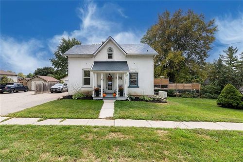 36 John St W, Bright, ON, N0J1B0 | Card Image