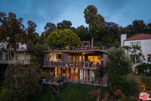 454 Stassi Ln, Santa Monica, CA, 90402 | Card Image