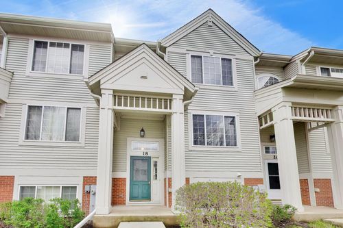 18-18 New Haven Dr, Cary, IL, 60013-1816 | Card Image